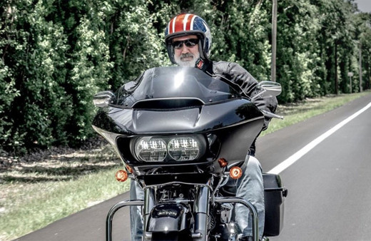 Son imajı ile herkesi şaşırtmıştı! Tamer Karadağlı'dan 'İyi-Kötü-Çirkin' paylaşımı