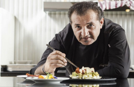 Mehmet Yalçınkaya kimdir yaşı kaç aslen nereli kızı Sude'ye bakın!