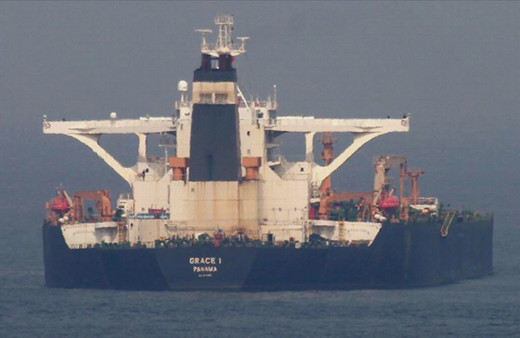 İran alıkonulan tanker için donanma filosu göndermeye hazırlanıyor