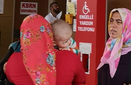 Bursa'da 2. kattan düşen Eymen bebek şans eseri ölümden döndü!