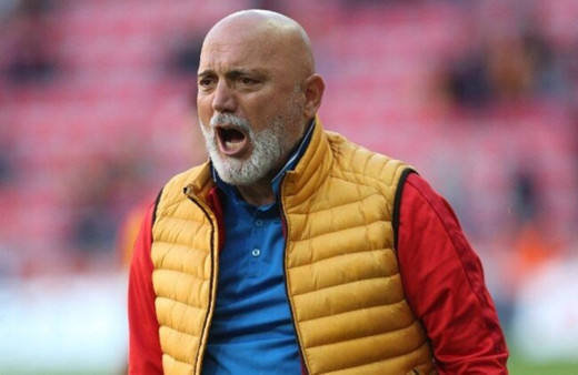 Hikmet Karaman açtı ağzını yumdu gözünü!