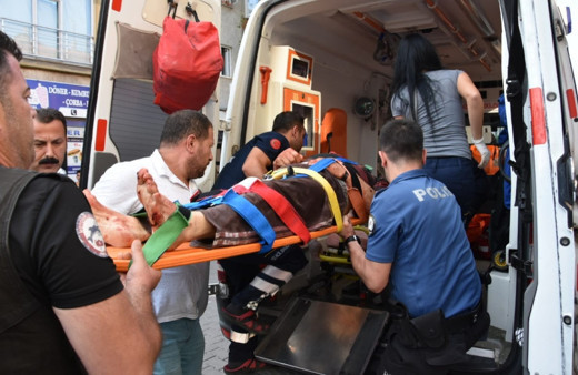 Balıkesir'de dehşet saçan üvey torun yakalandı