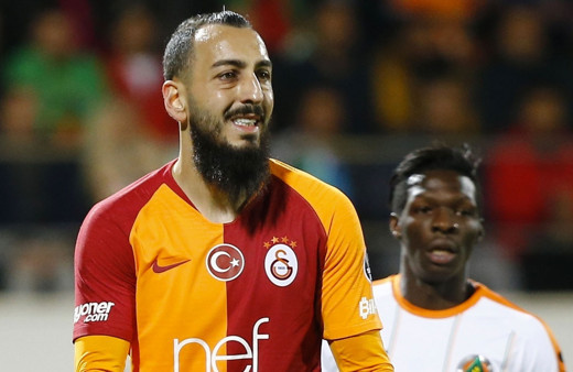 Galatasaray'da Kostas Mitroglou ve Valentine Ozornwafor gönderiliyor!
