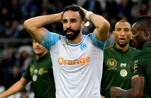 Marsilya serbest bıraktı Adil Rami 5 takım arasından Fenerbahçe'ye yakın