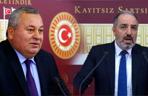 MHP'li Cemal Enginyurt ile AK Partili Mustafa Yeneroğlu'nun kavgası bomba