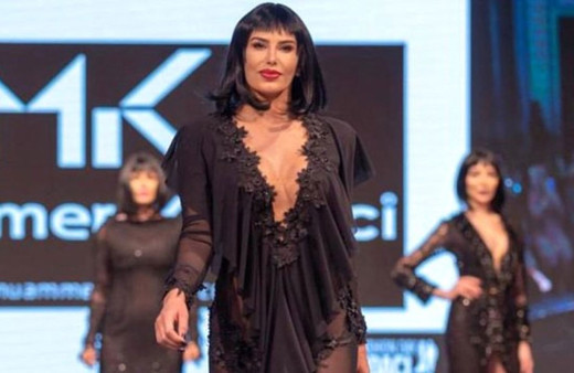 Podyumda kalçasını açan Hatice'den rapçilere olay sözler! 'Fuhşiyata iten...'