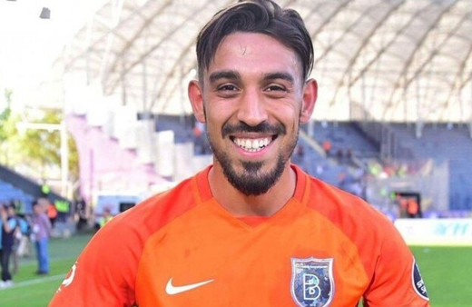 Başakşehir İrfan Can Kahveci ile sözleşme yeniledi