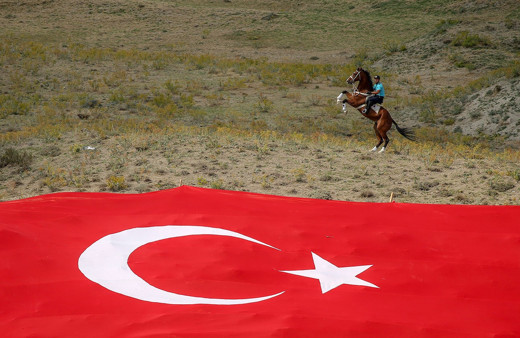 Bitlis Ahlat'ta Malazgirt Zaferi coşkusu