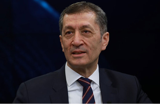 Milli Eğitim Bakanı Selçuk'tan öğrencilere "yaz unutması" uyarısı