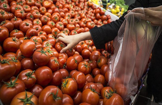 Market poşeti ücretlenince manav poşetlerine talep arttı