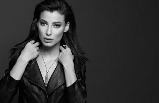 Savaşçı dizisinin Funda teğmeni' Müjde Uzman'dan tatil pozları şaşırttı