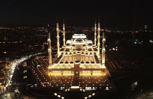 Üniversite sınava girecek çocuğa okunacak dua hangisi