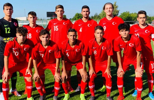 17 Yaş Altı Futbol Takımı Ukrayna'da şampiyon