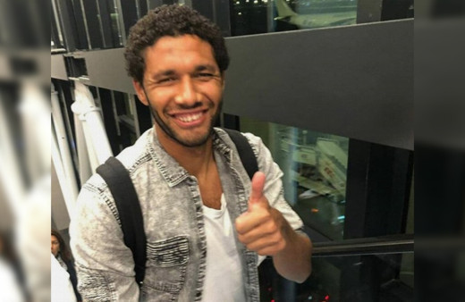 Elneny Beşiktaş için İstanbul'da
