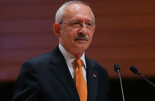 CHP Lideri Kemal Kılıçdaroğlu, A Milli Erkek Basketbol Takımı'nı kutladı