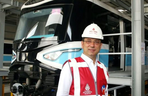 İstanbullu 24 saat ulaşım uygulamasını sevdi 2 gecede 35 bin kişi kullandı