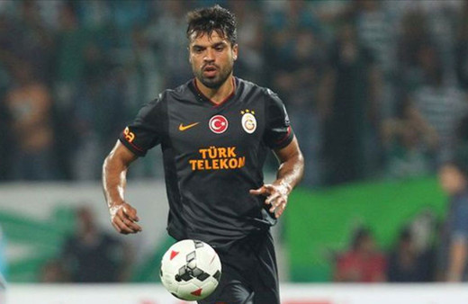 Eski Milli Futbolcu Gökhan Zan 14 yıllık eşinden boşandığını açıkladı