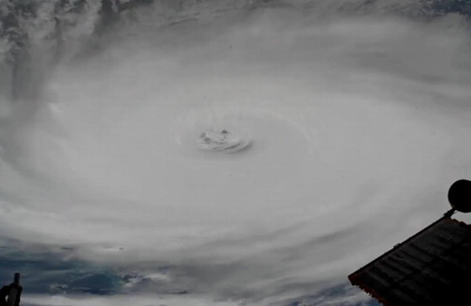 Dorian Kasırgası’nda korkulan oldu