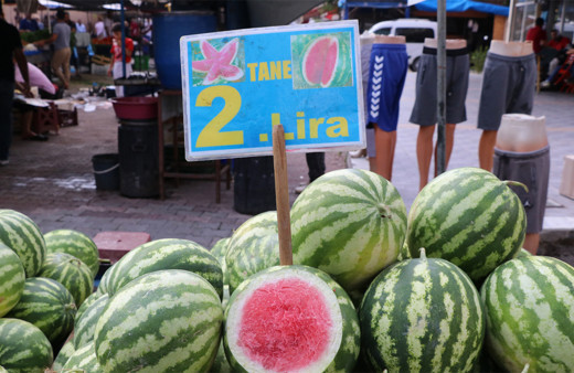 Adana karpuzu 20 kuruşa domates fiyatı 50 kuruşa indi