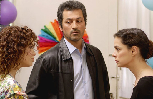 Kadın dizisindeki Arif Feyyaz Duman Zozan Şimşek ile evlendi! Özge Özpirinçci gelmedi