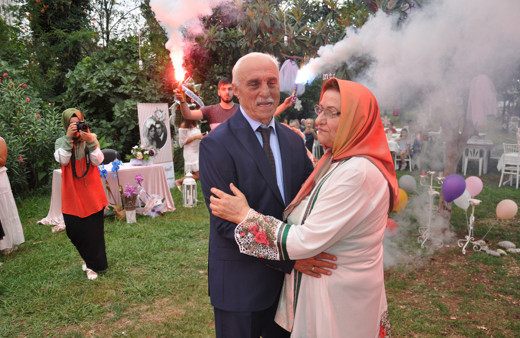 Trabzon'da 70'lik çifte rüya gibi 50'nci evlilik yıl dönümü kutlaması