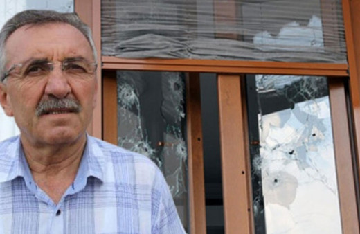 AK Partili Belediye Başkanı Aputkan'a büyük şok! 11 el kurşun sıkıldı