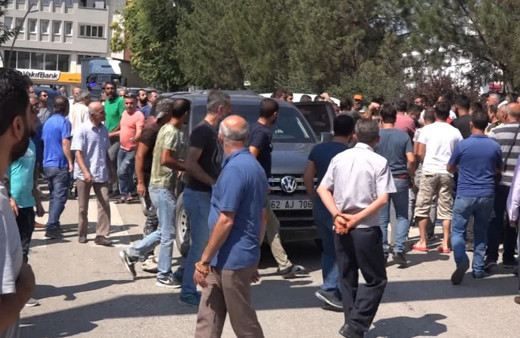 Tunceli’de 2 şahsın kavgası sokakta gerginliğe neden oldu