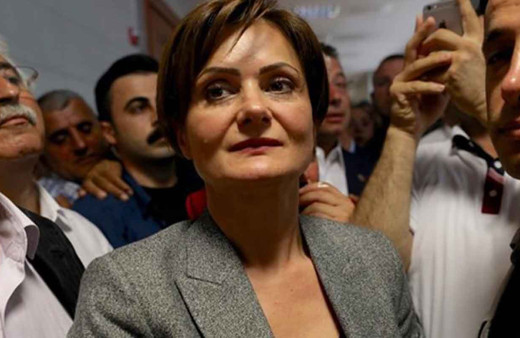 Canan Kaftancıoğlu'dan adliye önünde ilk açıklama