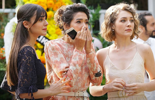 Reyting rekortmeni Her Yerde Sen'e flaş transfer! Ünlü oyuncu ortalığı karıştıracak