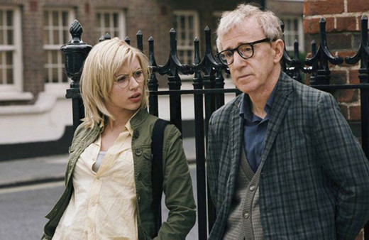 Scarlett Johansson üvey kızı Dylan Farrow'u taciz eden Woody Allen'a destek verdi