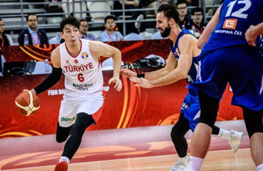 Türkiye Yeni Zelanda'ya 102 - 101 yenildi ama Olimpiyat Elemeleri biletini aldı