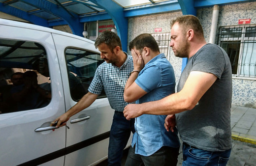 FETÖ'nün TSK'deki 'mahrem imamlarına' operasyon: 53 gözaltı kararı