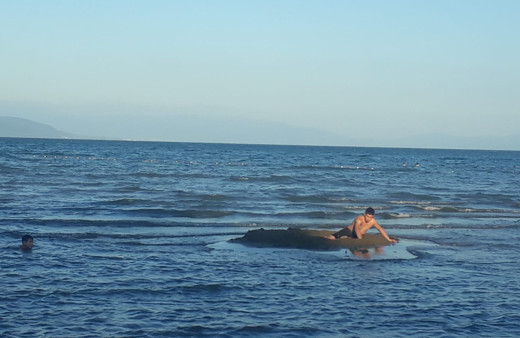 İznik gölünde adalar oluştu yaz sonu gelince hep bu oluyor