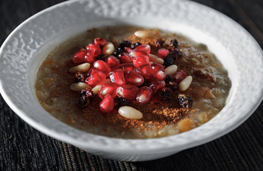 Aşure tarifi nasıl yapılır Emine Beder en lezzetli aşure tarifi