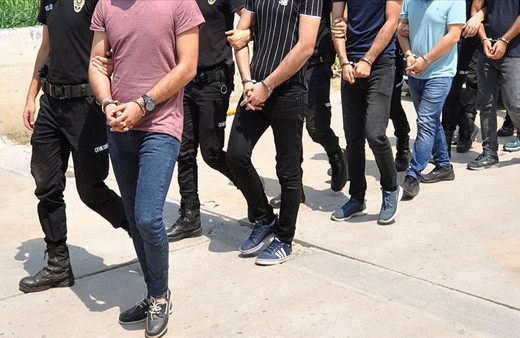 FETÖ'nün TSK'deki 'mahrem imamlarına' operasyon: 53 gözaltı kararı