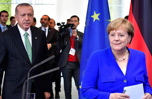 Cumhurbaşkanı Erdoğan Merkel ile telefonda görüştü