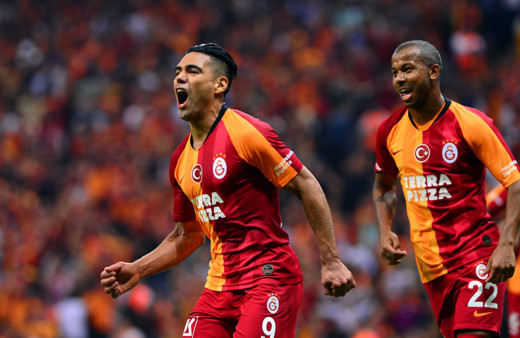 Falcao ilk maçında golle tanıştı dünyayı salladı