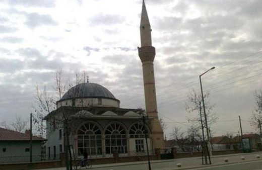 Borçlu belediye 8 camiyi satışa çıkardı!