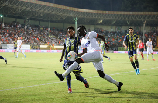 Alanyaspor Fenerbahçe maçında kural hatası var mı? MHK Başkanı Zekeriya Alp noktayı koydu