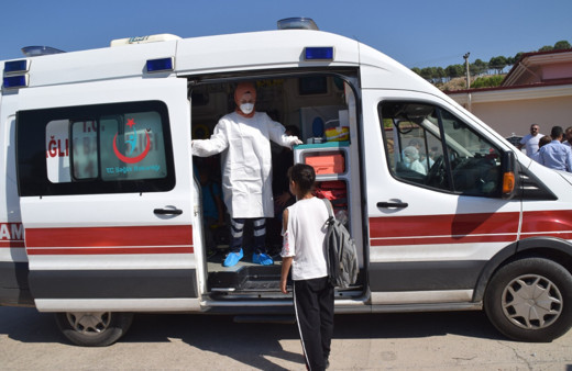 Balıkesir'de 98 öğrenci kaşıntı şikayetiyle tedavi altına alındı