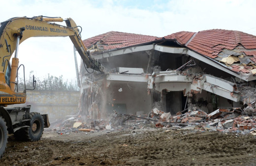 İstanbul'da 2017 sonrası yapılan binalar yıkılıyor! İşte karar çıkan 14 ilçe