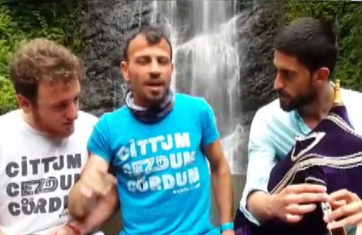 Türkünün sonu suda bitince bu görüntüler sosyal medyada olay oldu