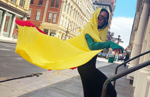 Eda Taşpınar bikinili cesur pozuyla sosyal medyayı salladı