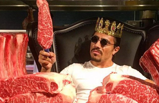 Nusret Gökçe Londra'daki yeni restoranını Instagram'dan duyurdu!