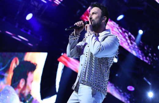 Tarkan ikinci kez Harbiye'de sahne aldı! Herkesi coşturdu...