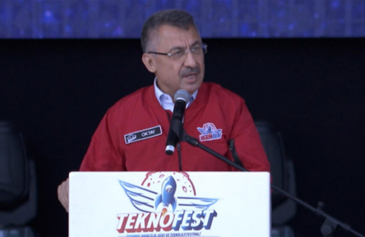 Fuat Oktay'dan gençlere teknoloji çağrısı