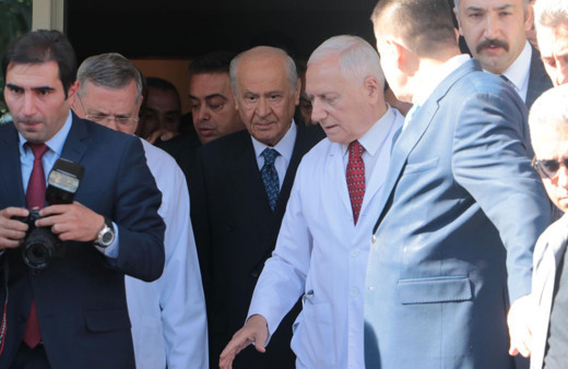 Bahçeli hastaneye kaldırıldı iddiasına sert tepki!