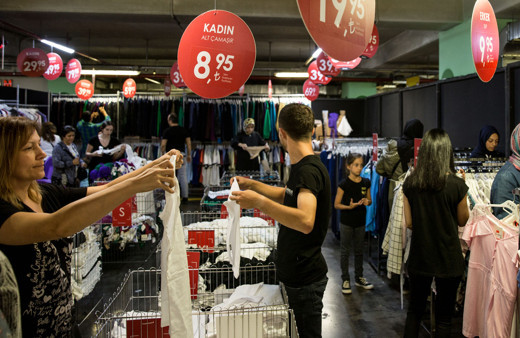 Lüks markalar indirimli ürünleriyle Garaj Günleri’nde