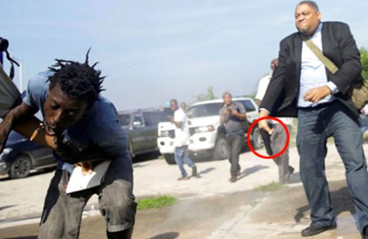 Böylesi ne görüldü ne duyuldu! Milletvekili kendisini protesto edenlere kurşun sıktı