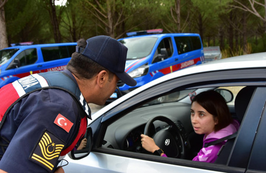 Seyahat izni nasıl alınır kimlere seyahat izni verilir?